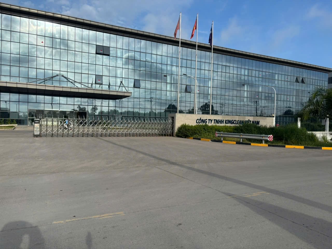 Ảnh 1 của tin: Tuyển công nhân sản xuất máy hút bụi ca ngày/đêm, KCN Long Thành Đồng Nai
